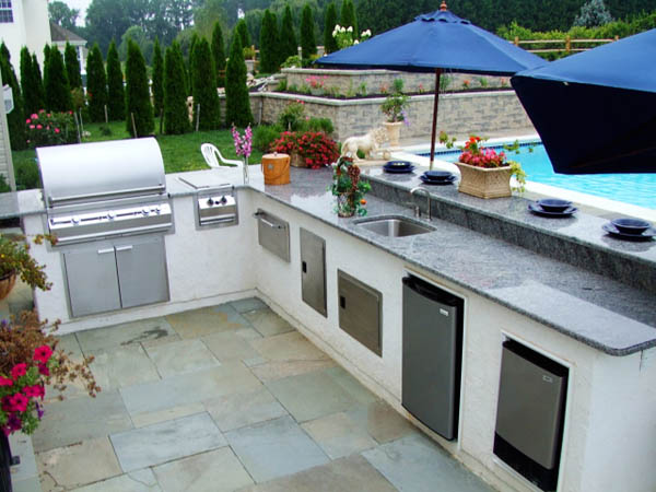 Elegant Outdoor Kitchen Designs with Beautiful View