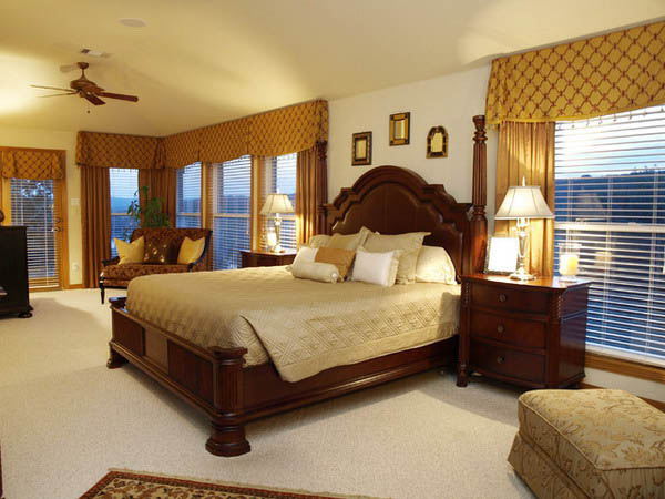 Wooden master bedroom ideas traditional