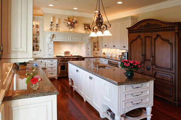 Custom kitchen remodeling with lighting